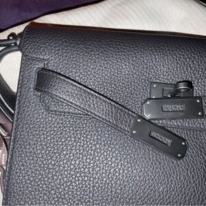 2025 Hermes Kelly Depeches 25 Monochrome Pouch - Noir
